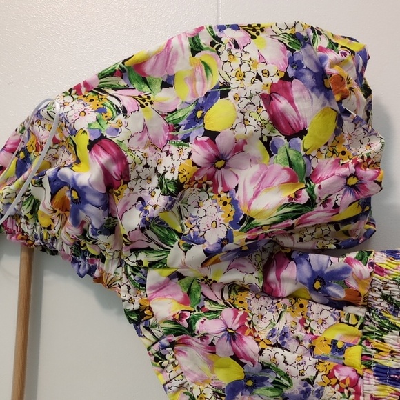 Zara Floral Puff Sleeve Multicolor Sweetheart Neckline Pearl Buttons FeminineTop - Picture 4 of 7